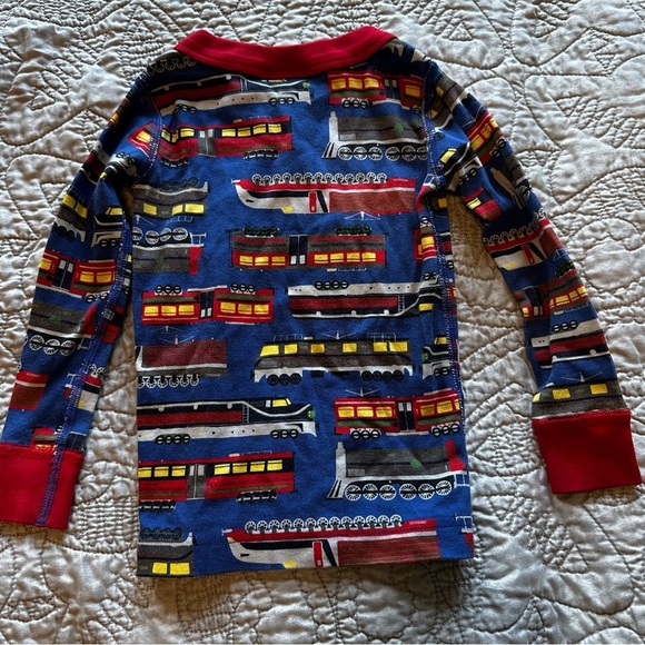 🌟3/$20🌟 Hanna Andersson Train PJ Top Pajamas Organic Cotton size US 2 - Picture 2 of 5